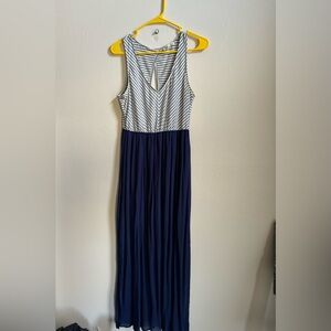 Old Navy Maxi Dress Medium
